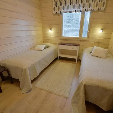 Kapiaisen Lomamokit Holiday home Halmeniemi