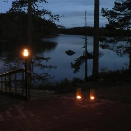 Kapiaisen Lomamokit * Halmeniemi